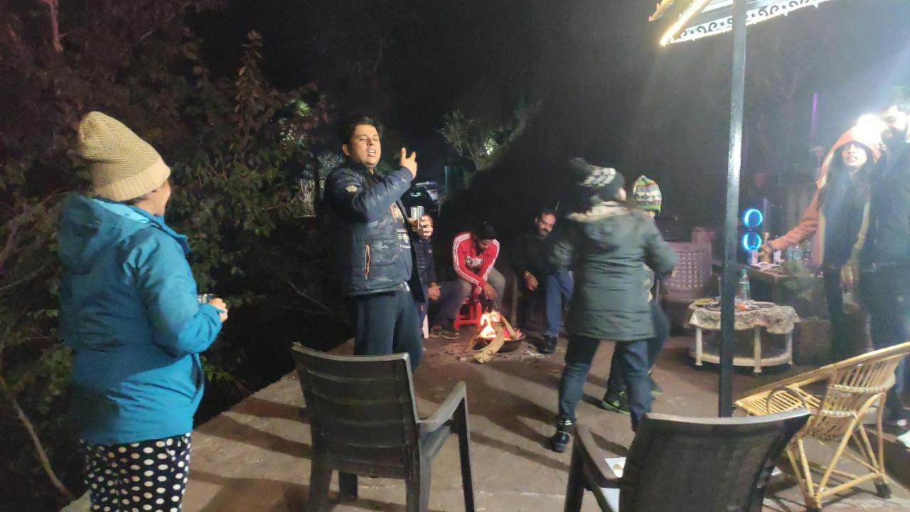 The Asgard Kasauli Bed & Breakfast Bagian luar foto